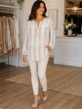 Carolina Belle Cream and Black Printed Top